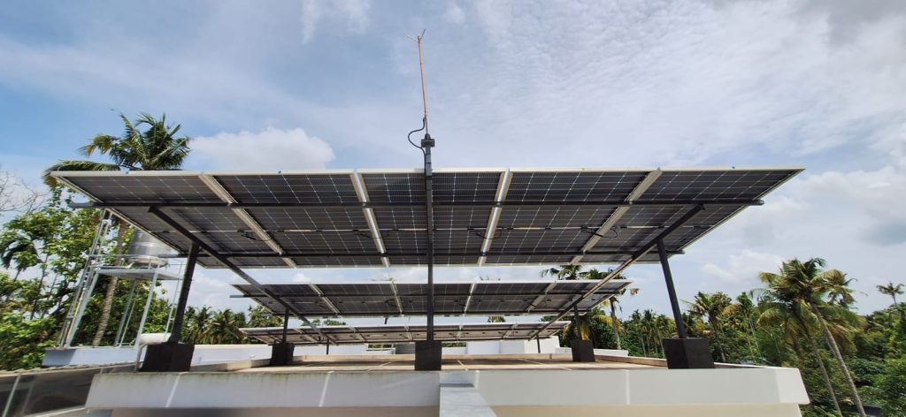 5kw solar OnGrid power plant, Pattepaadam, Vellangallur, Thrissur